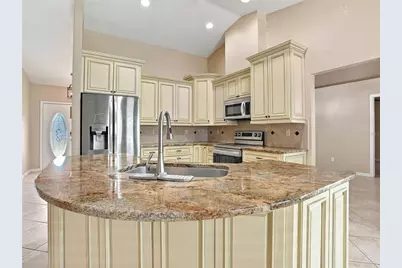8175 Winding Oak Lane, Spring Hill, FL 34606 - Photo 6