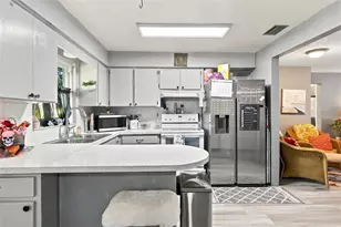 7079 Lafayette N, Pinellas Park, FL 33781 - Photo 10