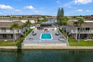 8818 Bay Pointe Dr, Tampa, FL 33615 - Photo 24
