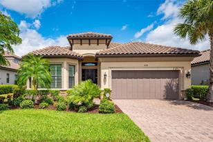 4120 Ilaria Ave, Sarasota, FL 34238 - MLS A4547835 - Coldwell Banker