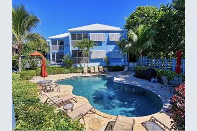 5621 Gulf Of Mexico Drive #102, Longboat Key, FL 34228 - Photo 1