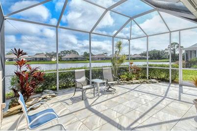 9542 Forest Hills Circle, Sarasota, FL 34238 - Photo 1