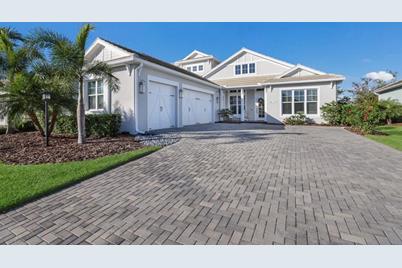8145 Grande Shores Drive, Sarasota, FL 34240 - Photo 1