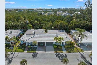 698 Spanish Drive S, Longboat Key, FL 34228 - Photo 1