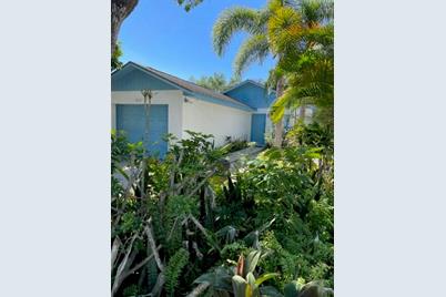 1014 44th Street W, Bradenton, FL 34209 - Photo 1