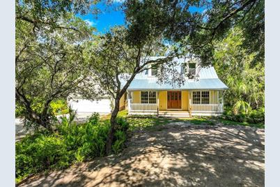 13406 3rd Avenue E, Bradenton, FL 34212 - Photo 1