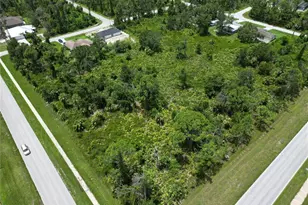 1901 E Price Blvd, North Port, FL 34288 - Photo 1