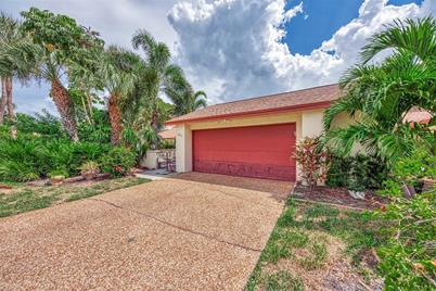 6009 Courtside Drive, Bradenton, FL 34210 - Photo 1