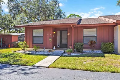 1325 Banchory Ln Lane #7, Sarasota, FL 34237 - Photo 1