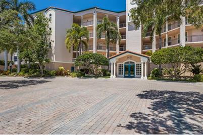 5420 Eagles Point Circle #304, Sarasota, FL 34231 - Photo 1