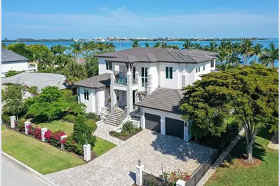 121 Seagull Lane, Sarasota, FL 34236 - Photo 1