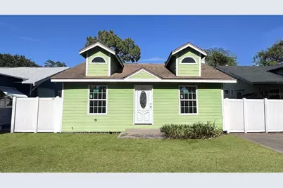 2404 53rd Street S, Gulfport, FL 33707 - Photo 1