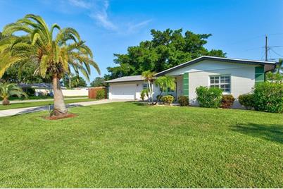 3408 York Drive W, Bradenton, FL 34205 - Photo 1