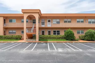 3740 58th St N, Saint Petersburg, FL 33710 - Photo 1