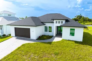 1094 Rotonda Cir, Rotonda West, FL 33947 - Photo 1