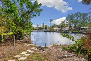 4865 Featherbed Ln, Sarasota, FL 34242 - Photo 1