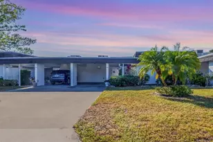 1305 Glen Oaks Dr E, Sarasota, FL 34232 - Photo 1