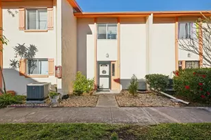 1655 58th Terrace S, Saint Petersburg, FL 33712 - Photo 1