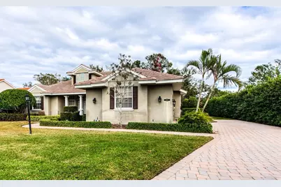 4841 Edgemont Court, Sarasota, FL 34233 - Photo 1