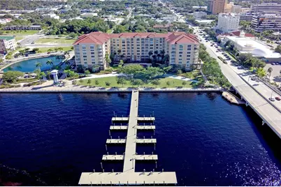 808 3rd Avenue W #701, Bradenton, FL 34205 - Photo 1