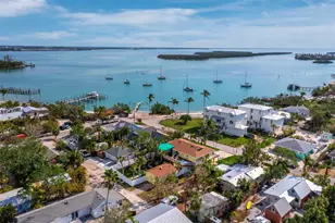 691 Linley St, Longboat Key, FL 34228 - Photo 1