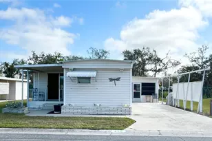 415 Oakwood Blvd E, Sarasota, FL 34237 - Photo 1