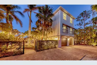 601 Avenida De Mayo, Sarasota, FL 34242 - Photo 1