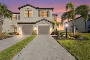 15147 Sunny Day Dr, Bradenton, FL 34211 - Photo 1