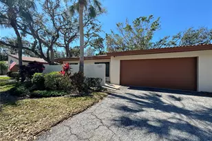 6403 Meadowlark Ln, Bradenton, FL 34210 - Photo 1