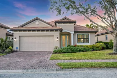 3715 80th Drive E, Sarasota, FL 34243 - Photo 1