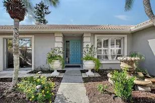 6684 Easton Dr, Sarasota, FL 34238 - Photo 1