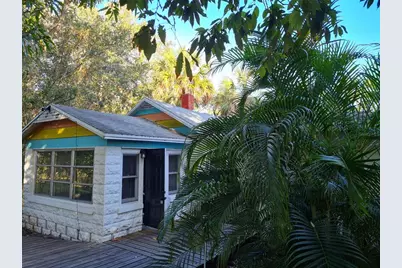 775 36th Avenue S, Saint Petersburg, FL 33705 - Photo 1