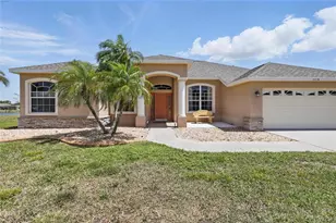 3218 45th Way E, Bradenton, FL 34203 - Photo 1