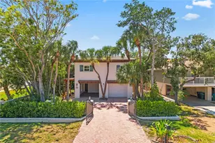 4002 6th Ave, Holmes Beach, FL 34217 - Photo 1