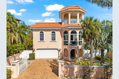 4001 5th Avenue, Holmes Beach, FL 34217 - Photo 1