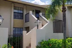 4440 Weybridge, Sarasota, FL 34235 - Photo 1