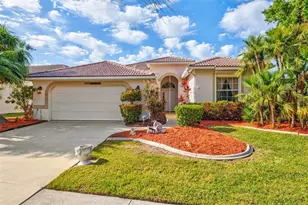 4173 Westbourne Cir, Sarasota, FL 34238 - Photo 1