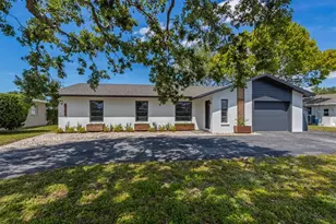 5704 2nd Ave Dr NW, Bradenton, FL 34209 - Photo 1