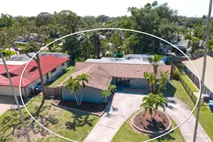 7019 10th St S, Saint Petersburg, FL 33705 - Photo 1