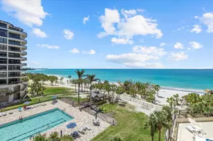 435 L Ambiance Dr, Longboat Key, FL 34228 - Photo 1