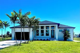 217 Rotonda Blvd S, Rotonda West, FL 33947 - Photo 1