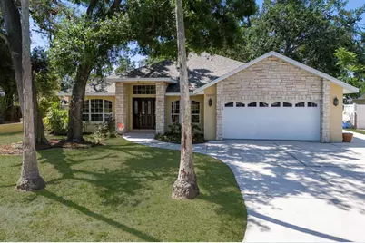 3209 2nd Avenue W, Bradenton, FL 34205 - Photo 1