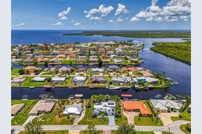 127 Colonial Street SW, Port Charlotte, FL 33952 - Photo 1