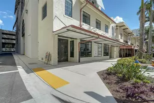 33 S Palm Ave, Sarasota, FL 34236 - Photo 1