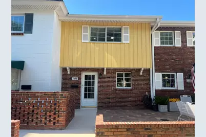 705 W Venice Avenue #705B, Venice, FL 34285 - Photo 1