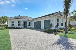 17719 Palmiste Dr, Bradenton, FL 34202 - Photo 1