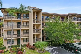 515 30th Ave W, Bradenton, FL 34205 - Photo 1