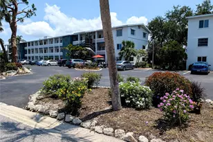 5895 17th St W, Bradenton, FL 34207 - Photo 1
