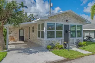 13 Oak St, Bradenton, FL 34208 - Photo 1
