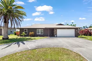710 Beverly Rd, Venice, FL 34293 - Photo 1